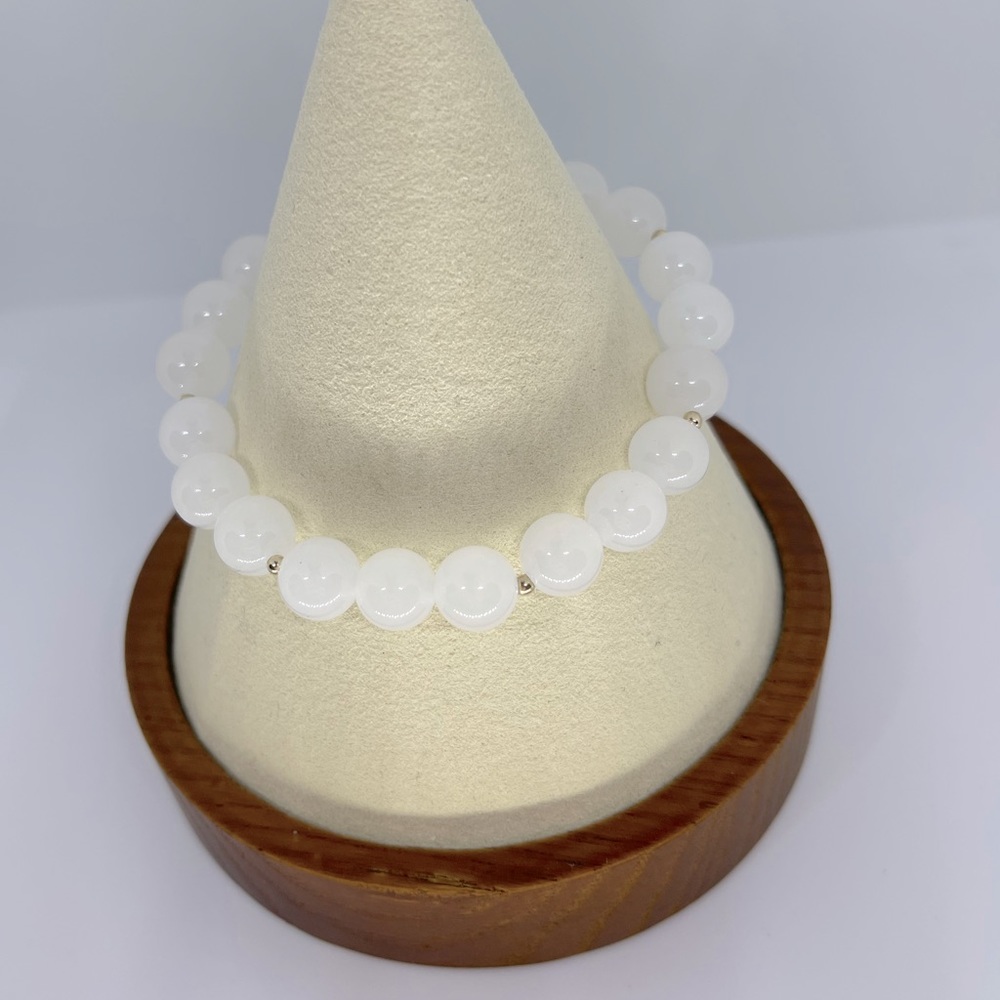 White Jade Beacelet